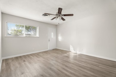 2808 28th Ave N, Texas City, TX 77590 - photo 2