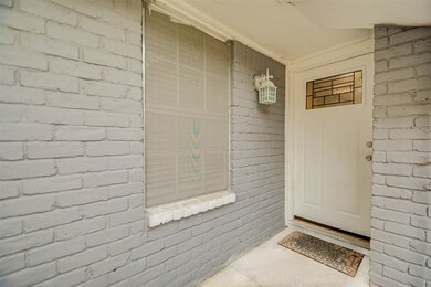 9203 Bisley Ln, Houston, TX 77088 - photo 3