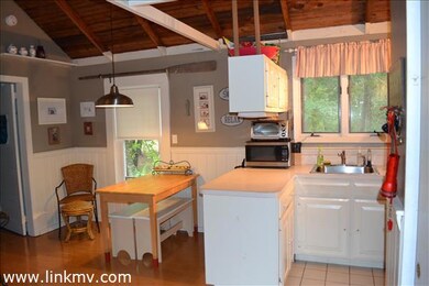 71 Worcester Ave, Oak Bluffs, MA 02557 - photo 6