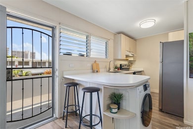 1707 Anapuni St unit 9, Honolulu, HI 96822 - photo 5