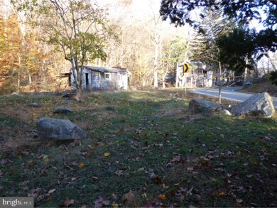 639 Forgedale Rd, Barto, PA 19504 - photo 5