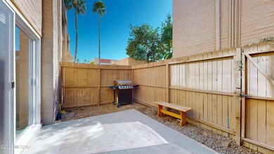 2875 N Tucson Blvd unit 67, Tucson, AZ 85716 - photo 4