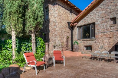 1306 Willis St, Redding, CA 96001 - photo 2