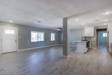 557 W Toledo St-6