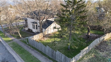 Aerial view of property and surrounding area