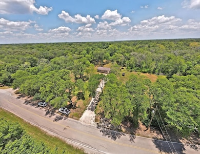 317 River Rd, Angleton, TX 77515 - photo 5