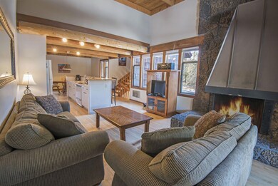 57057 Wild Lily Ln unit 5, Sunriver, OR 97707 - photo 7