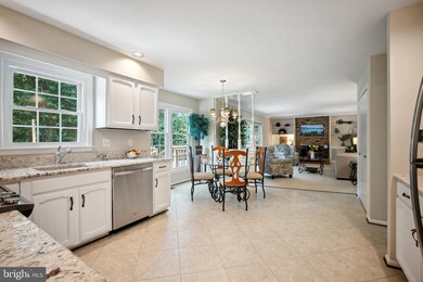 9809 Natick Rd, Burke, VA 22015 - photo 6