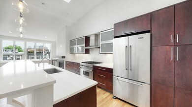 77 Worcester St unit 4, Boston, MA 02118 - photo 2