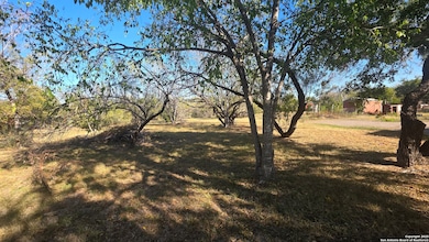 754 SW 39th St, San Antonio, TX 78237 - photo 6