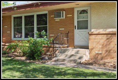 9351 Lancaster Ln N, Maple Grove, MN 55369 - photo 5