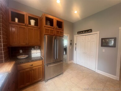 101 S Canada Ave, Haskell, OK 74436 - photo 7