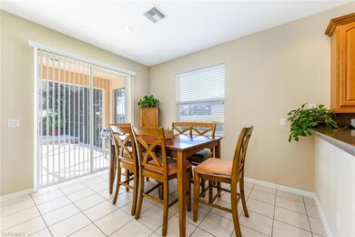 Breakfast Room