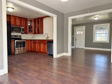 302 E State Route 71, Newark, IL 60541 - photo 5