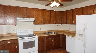 117 Madison Ct, Stafford, VA 22556 - photo 3