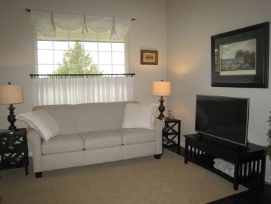 18175 Windmill Ct, South Bend, IN 46637 - photo 5