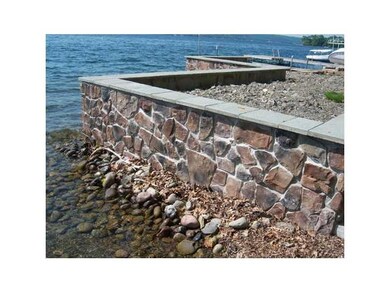 Waterfront/Dock/Pier