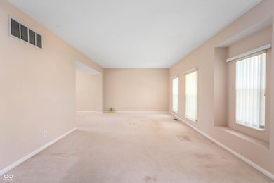 10747 Red Pine Dr, Fishers, IN 46037 - photo 5