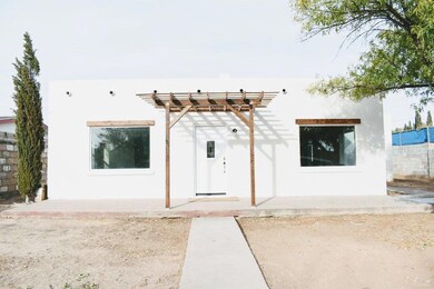 7637 Adobe Dr, El Paso, TX 79915 - photo 4