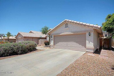 1704 Redfield, garage exterior_700