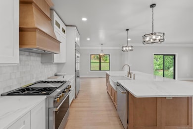 19 Jacob Dr, Wethersfield, CT 06109 - photo 3