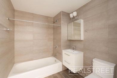 90-02 Queens Blvd unit 515, Elmhurst, NY 11373 - photo 7