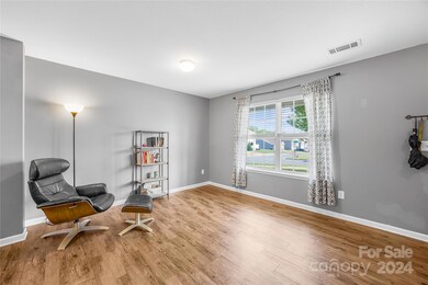 114 Shadow Woods Rd, Statesville, NC 28677 - photo 4