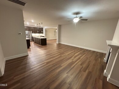 43 Davidson St, Clayton, NC 27527 - photo 7