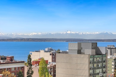 Royal Crest unit 1702, Seattle, WA 98121 - photo 6