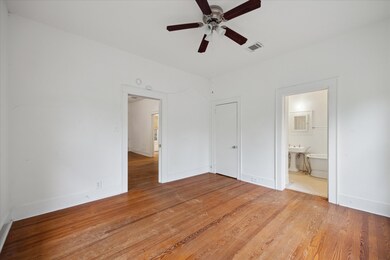 1604 Sul Ross St, Houston, TX 77006 - photo 7