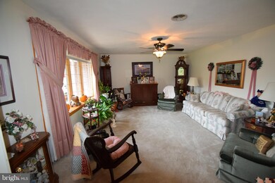 2292 Scotland Rd, Chambersburg, PA 17201 - photo 6