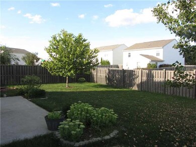 12861 Vikings Ln, Fishers, IN 46037 - photo 3