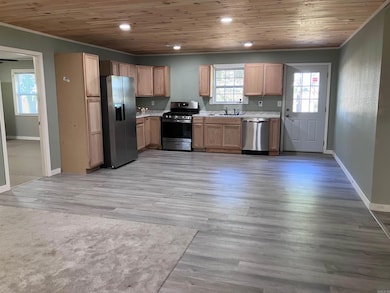 200 Cloyes Rd, Bald Knob, AR 72010 - photo 6