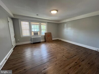 111 S Wayne Ave unit 2ND FLOOR, Wayne, PA 19087 - photo 6