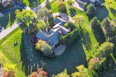 510 W Lancaster Ct, Inverness, IL 60010 - photo 4