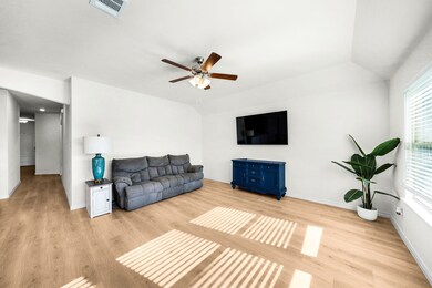 121 Newsom Dr, Royse City, TX 75189 - photo 7