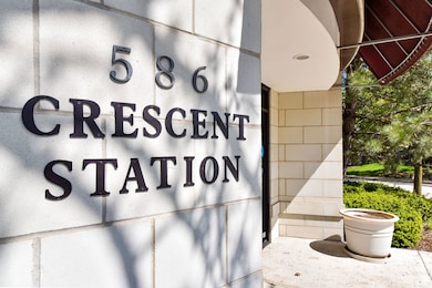 586 Crescent Blvd unit 305, Glen Ellyn, IL 60137 - photo 2