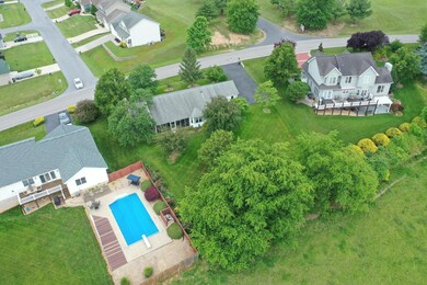 346 Westminister Dr, Fishersville, VA 22939 - photo 7