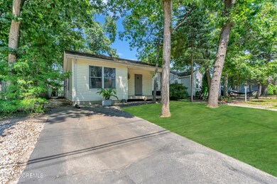 910 Windsor St, Forked River, NJ 08731 - photo 2