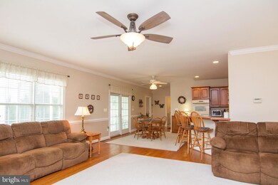 6562 Jasana Ct, Sykesville, MD 21784 - photo 7