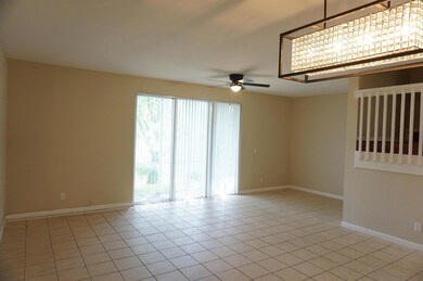 2019 Oakhurst Way, Riviera Beach, FL 33404 - photo 5