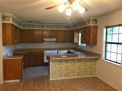 163 Cedar Ln, Laurel, MS 39443 - photo 5