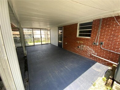 2400 Creely Dr, Chalmette, LA 70043 - photo 5