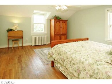 Master Bedroom - Master Bedroom is open & spacious