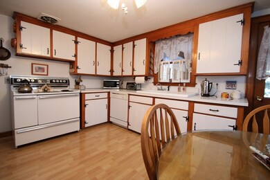 249 Essex St, Saugus, MA 01906 - photo 2