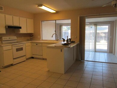 Entry to Kitchen