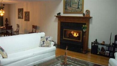 24 Bluebird Ln, Westport, MA 02790 - photo 2