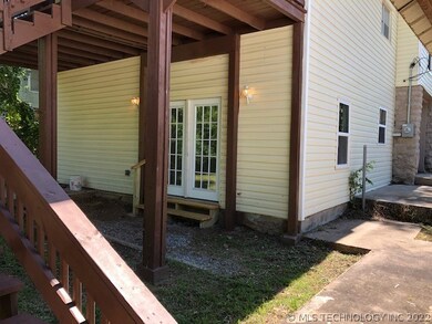 1305 S 5th St, McAlester, OK 74501 - photo 5