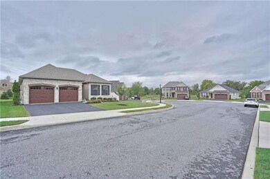 4077 Clearbrook Rd, Emmaus, PA 18049 - photo 2