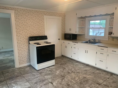 36 Union St, Somersworth, NH 03878 - photo 6